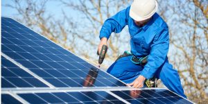Installation Maintenance Panneaux Solaires Photovoltaïques à Langesse